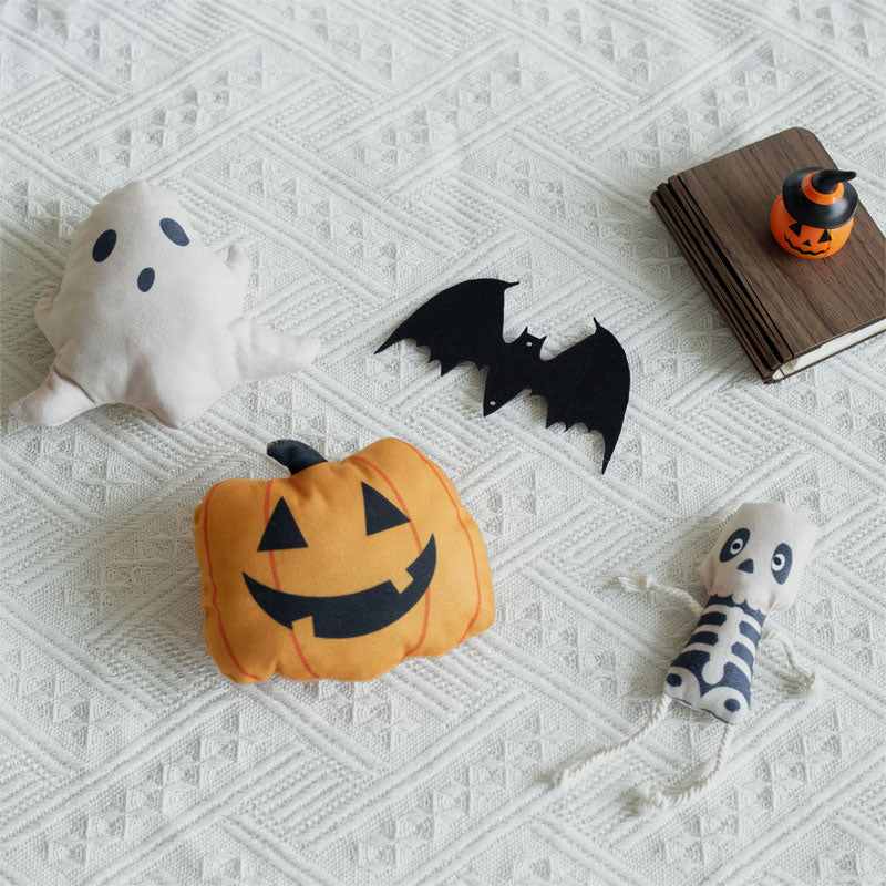 Halloween Kattleksak med Kattmynta | Skalleformad Plyschdesign | Interaktiv Leksak för Inomhuslek & Säsongsbruk | Olsson