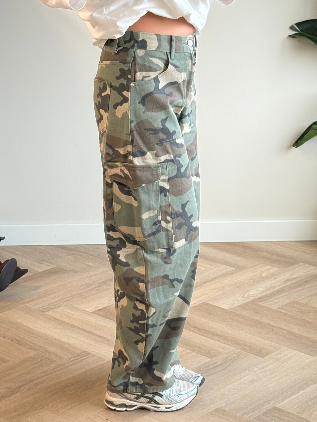 Dam Cargo-Jeans med Kamouflage | Stretch i Midjan & Normal Passform | Cargo-Byxor för Vardag & Avslappnade Outfits | Olsson
