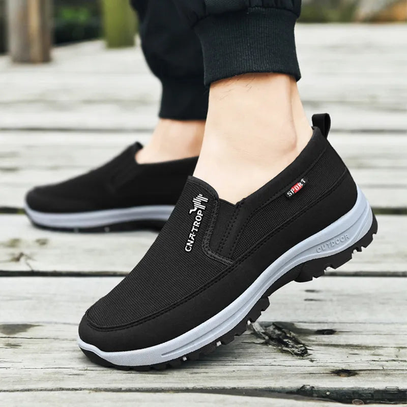 Dam Slip-On Skor | Textilovandel med Fotvalvsstöd | Gummisula för Vardagsbruk | Olsson