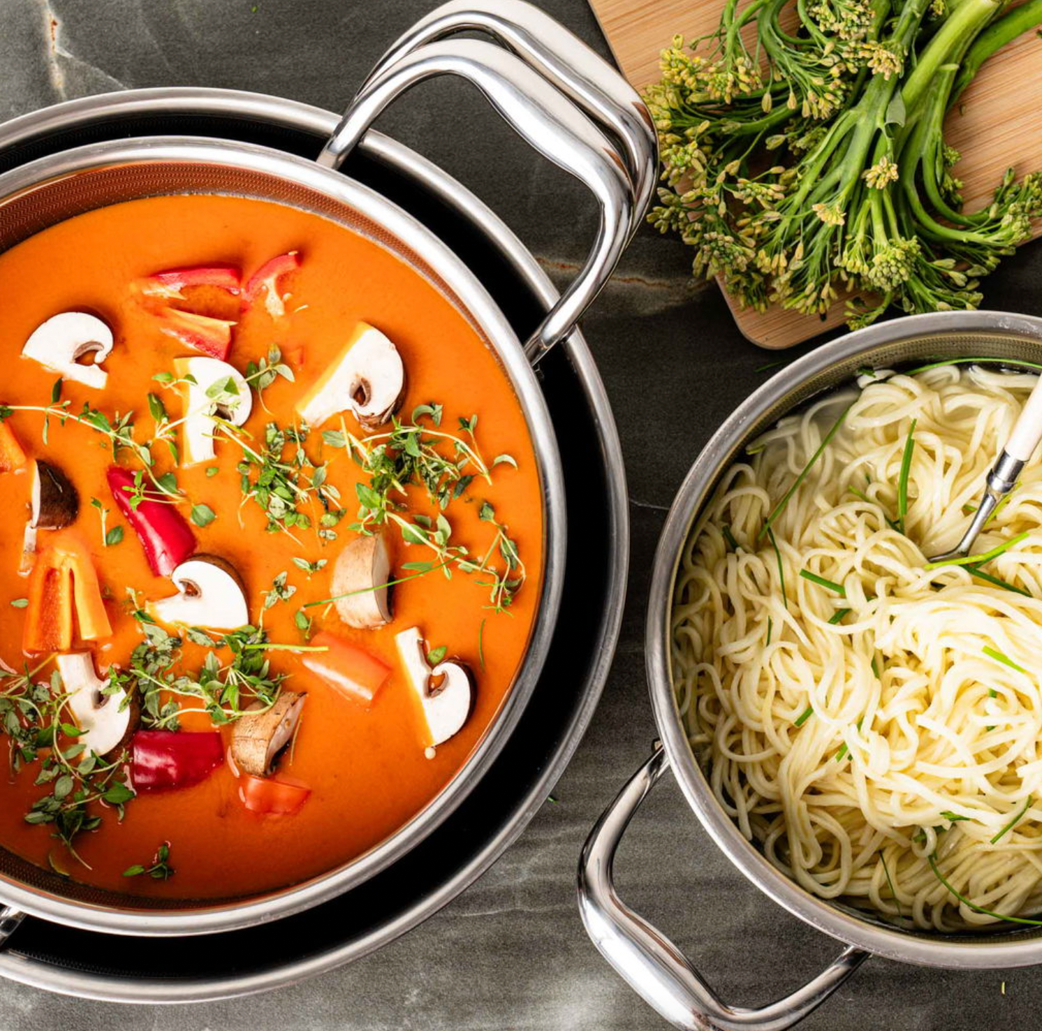 Hybrid Gryta m. Lock | Ø24cm