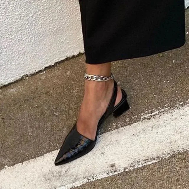 Slingback Skor Med Spetsig Tå – Kitten Heel Skor Med Elastiskt Band
